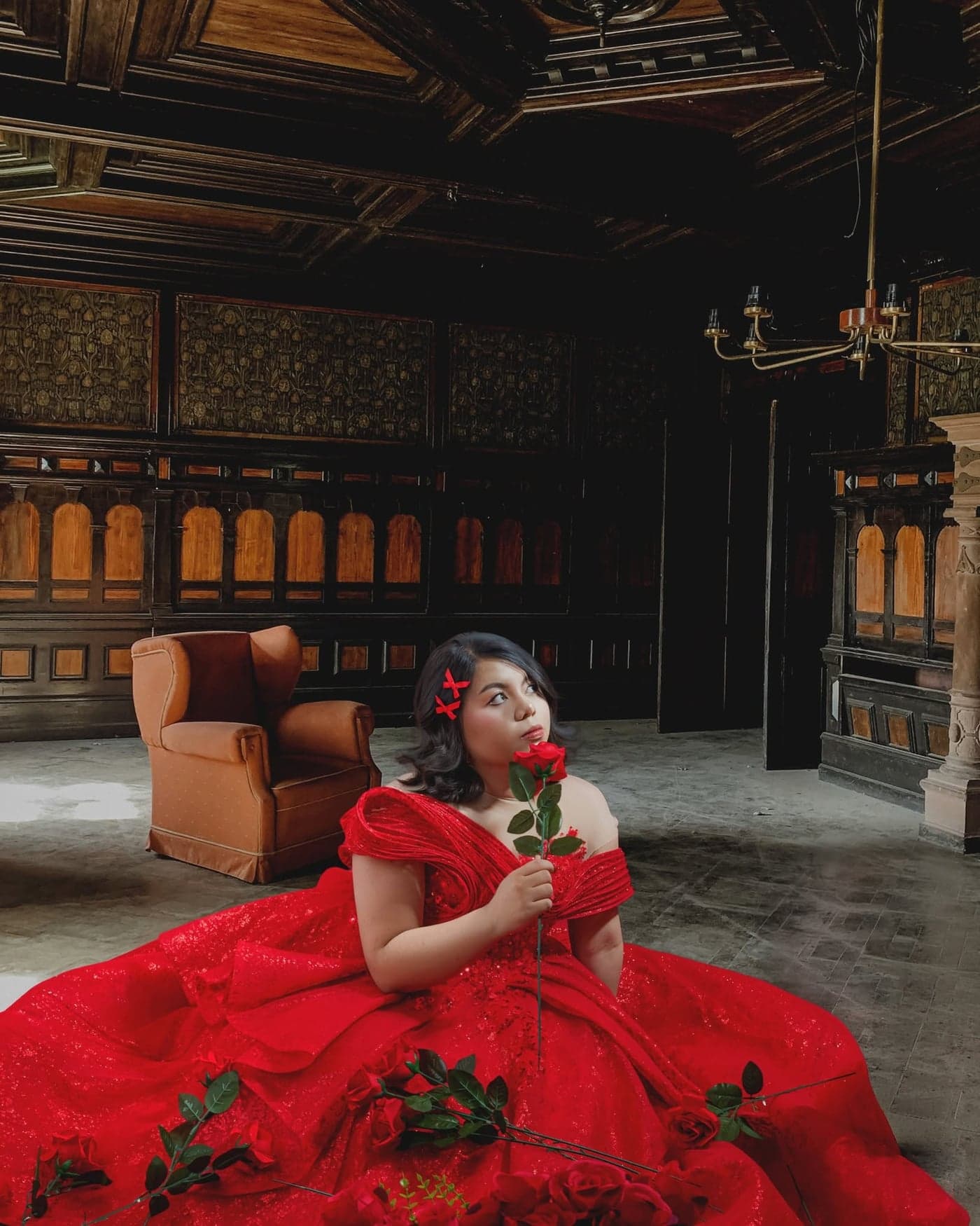 Jeymi in her red debut gown